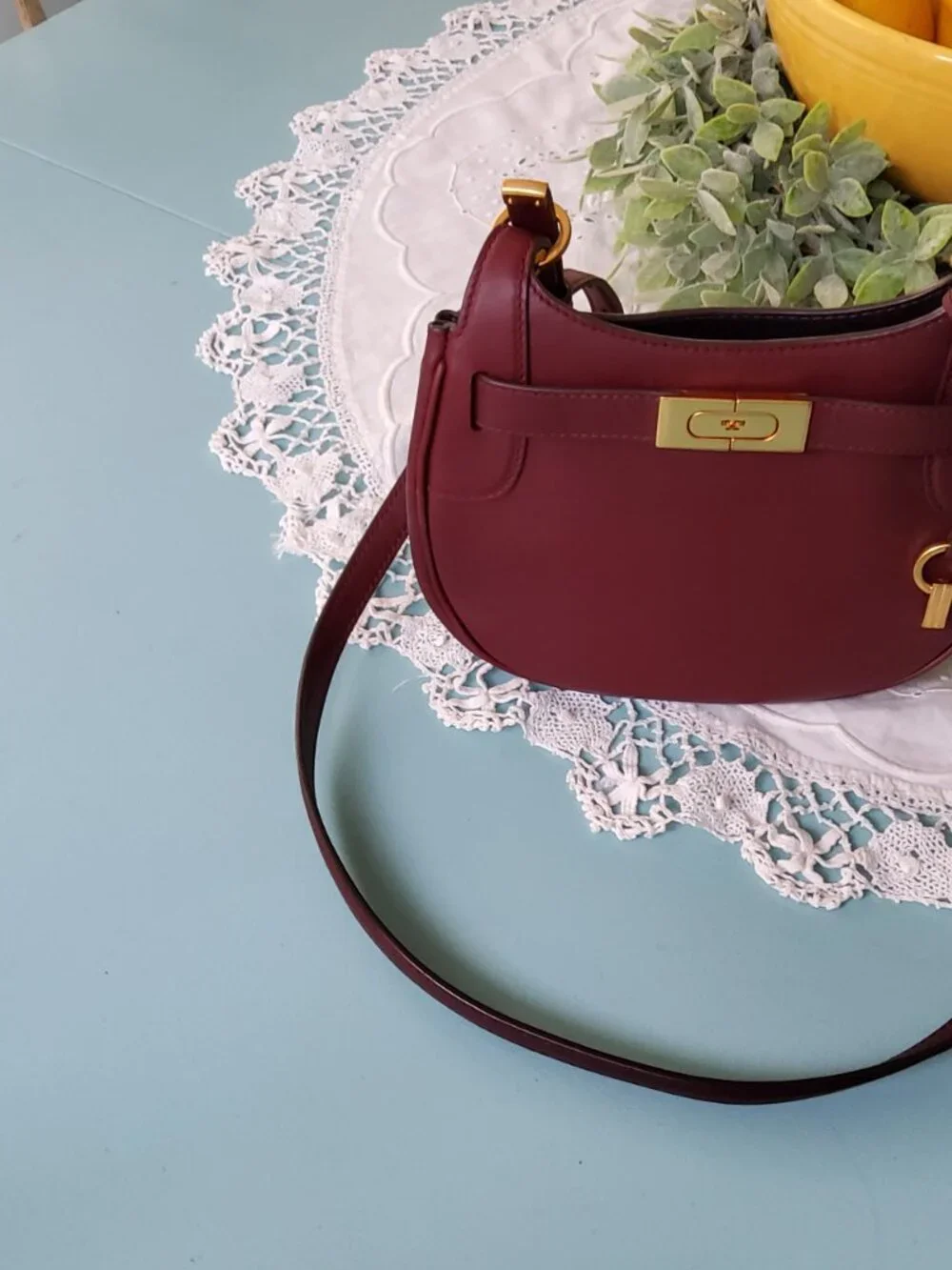 Tory Burch Lee Radziwill Petite Saddlebag in Burgundy